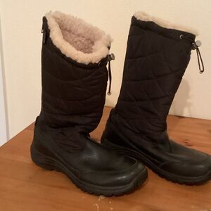 UGG Black Quilted Winter Boots with Cream Lining